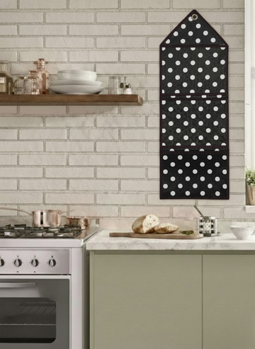 Ryka Multi-Pocket Design for organized storage | pack of one | 27.5 length 9.5 breadth